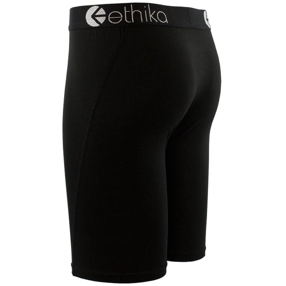 Modal - Black
Men's Staple - Picture 2 of 3